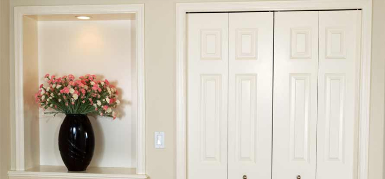 residential closet door repair in Bonita
